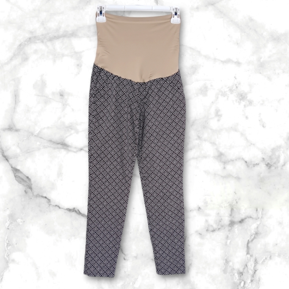 Motherhood Maternity Black and Tan Geometric Print Pants